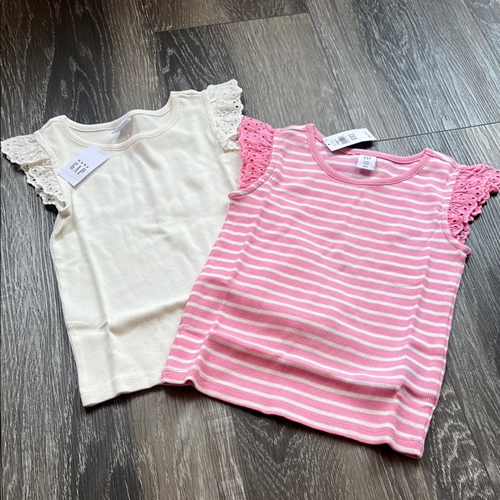 2/ Bundle GAP Kids GirlsSz 5T Pink & Cream Short Sleeve Tees Casual Collection